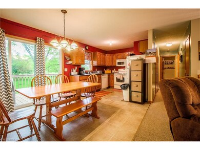 Eat in kitchen