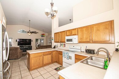 Kitchen (4)