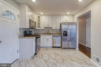 119 Cindy Ln, Capitol Heights, MD 20743 - photo 2