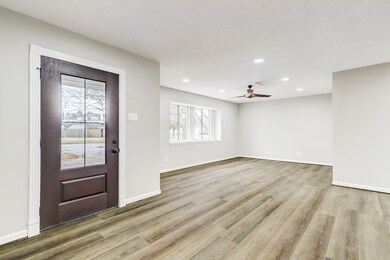 104 Mary Ann Dr, Friendswood, TX 77546 - photo 7