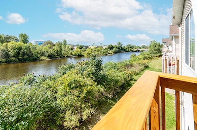 717 Tioga Park Dr unit 717, Big Rapids, MI 49307 - photo 6