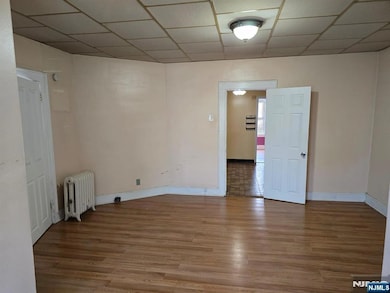 16 Lake St, Belleville, NJ 07109 - photo 4