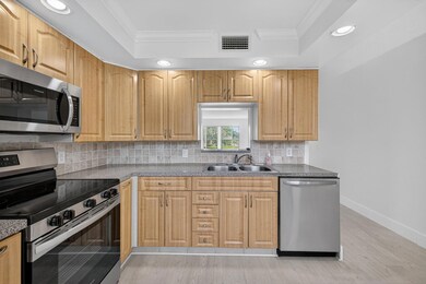 2902 Victoria Cir unit G3, Coconut Creek, FL 33066 - photo 5