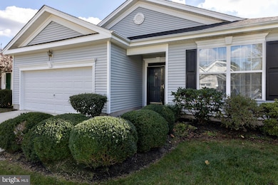 22 Shelly St, Sicklerville, NJ 08081 - photo 2