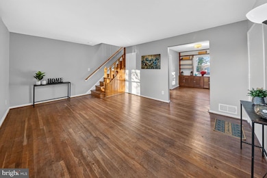 3033 Medway St, Silver Spring, MD 20902 - photo 6