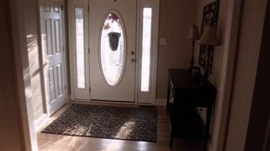 101 Thomas St, Frankfort, KY 40601 - photo 3