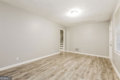 2820 Rex Rd, Ellenwood, GA 30294 - photo 6