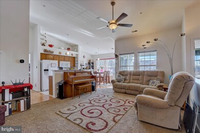 2406 Dominion Dr unit 3D, Frederick, MD 21702 - photo 7