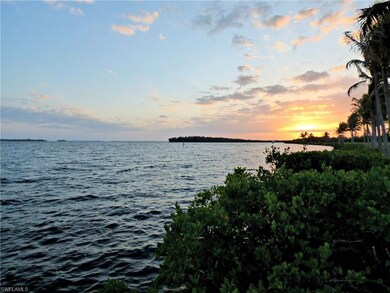 2748 NE 7th Ave, Cape Coral, FL 33909 - photo 4