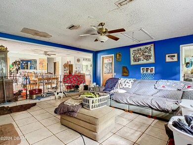 2517 Royal Palm Drive-28