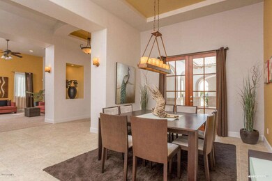 Entry & Dining