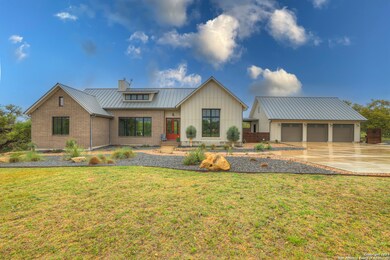 510 Bridal Path, Dripping Springs, TX 78620 - photo 2