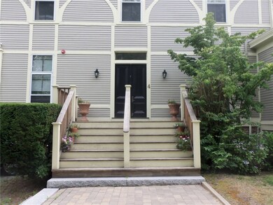 4 Red Cross Ave unit 3, Newport, RI 02840 - photo 4
