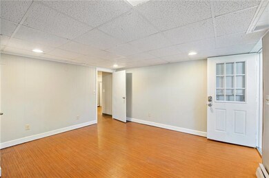 2923 Post Rd unit B, Warwick, RI 02886 - photo 7