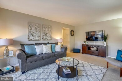 11419 Commonwealth Dr unit 103, Rockville, MD 20852 - photo 4