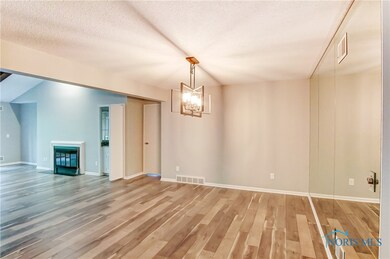 5440 N Citation Rd unit D5440, Ottawa Hills, OH 43615 - photo 6