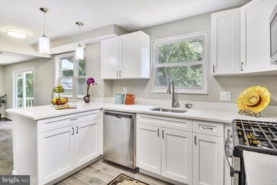 1811 Taylor Ave, Fort Washington, MD 20744 - photo 2