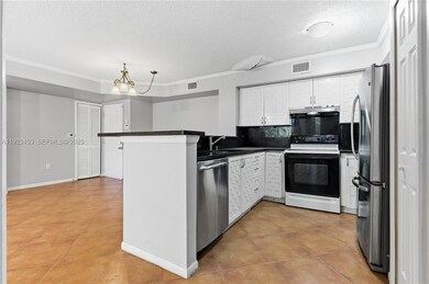 1721 Village Blvd unit 104, West Palm Beach, FL 33409 - photo 3