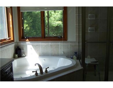 Master Bath/Spa.