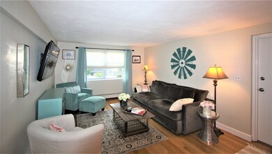 35 Montvale Ave unit 1, Woburn, MA 01801 - photo 2