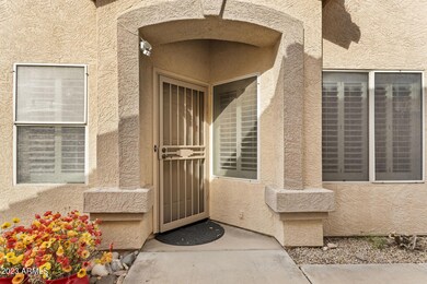 7-web-or-mls-10381-w-burnett-rd