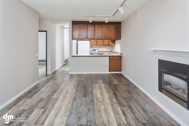 Living Room_DMD_8285-SMALL