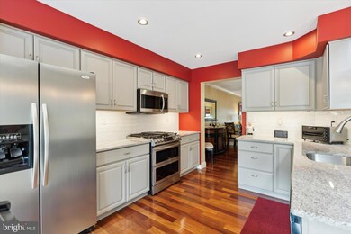 847 Sherrick Ct, Chalfont, PA 18914 - photo 4