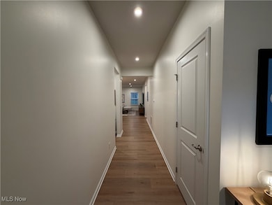 732 Buckeye Dr, Akron, OH 44303 - photo 4