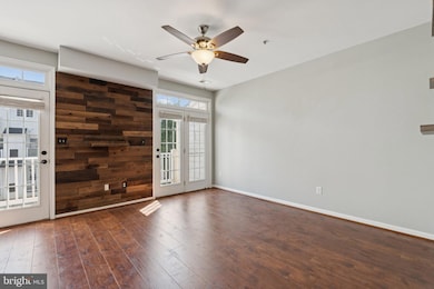 7072 Little Thames Dr, Gainesville, VA 20155 - photo 6