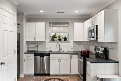 9-web-or-mls-5037 Alpha St - Coastal Re