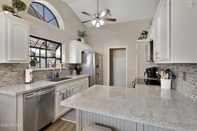 5816 E Ellis St, Mesa, AZ 85205 - photo 2