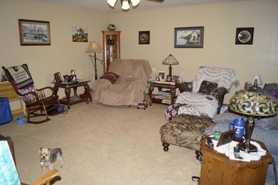 810 Hickory Hill Dr, Marysville, OH 43040 - photo 5