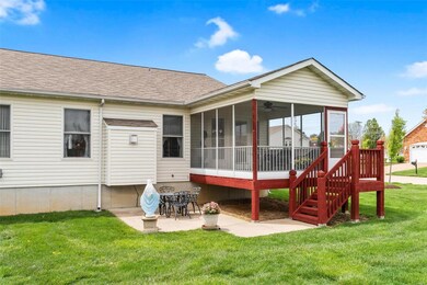 Screened deck and patio