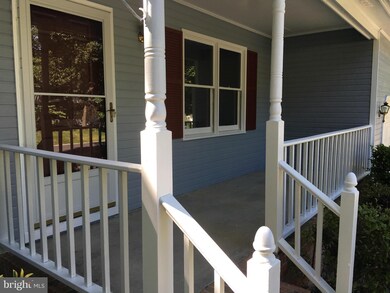 10710 Maple Ridge Dr, Spotsylvania, VA 22553 - photo 2