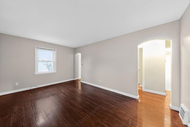 4734 Prosperity Place, Cincinnati, OH 45238 - photo 7