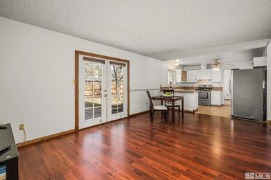 952 Desert View Dr, Sparks, NV 89434 - photo 6