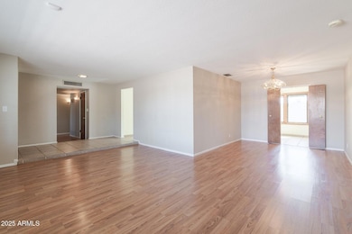 2059 E Manhatton Dr, Tempe, AZ 85282 - photo 5