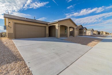 917 Talavera Dr, Horizon City, TX 79928 - photo 3