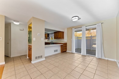 104 Chapin Greene Dr, Ludlow, MA 01056 - photo 7