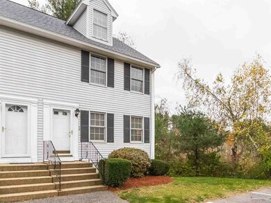 24 Wyndmere Dr, Londonderry, NH 03053 - photo 3