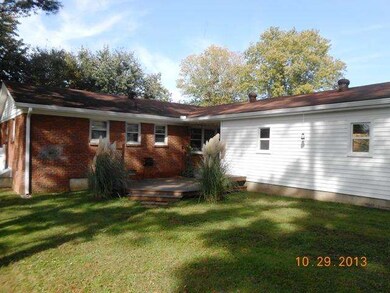 115 N Linda Dr, Shelbyville, TN 37160 - photo 2