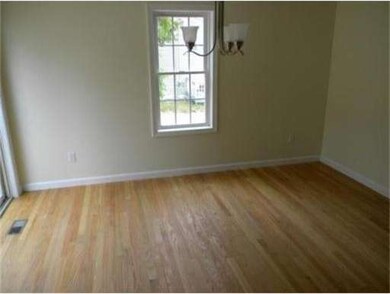 30 Dunbar St, Brockton, MA 02302 - photo 4