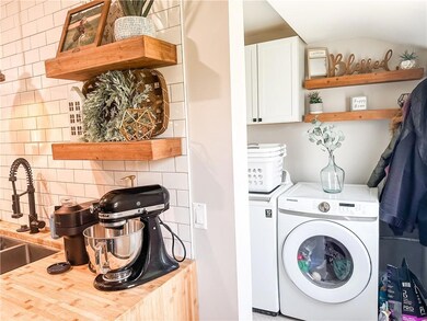 504 W 14th St N, Newton, IA 50208 - photo 5