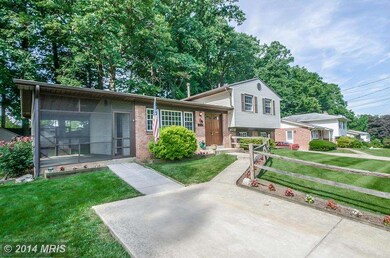 14318 Oakvale St, Rockville, MD 20853 - photo 2