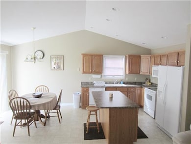 1323 W Rebecca Pkwy, Greensburg, IN 47240 - photo 4