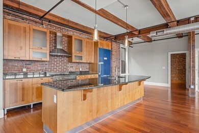 126 N Washington St unit 3, Boston, MA 02114 - photo 3