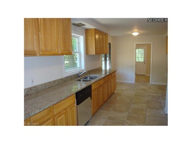 KITCHEN ATTACHED TO 1ST FLOOR LAUNDRY