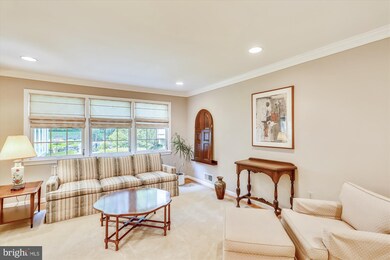 8104 Cindy Ln, Bethesda, MD 20817 - photo 6