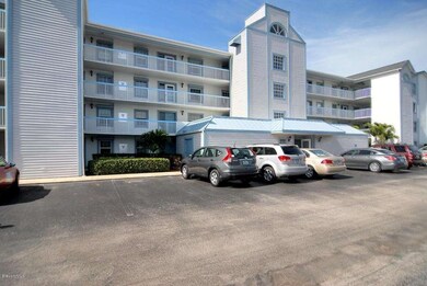 Harbor Isles building 580