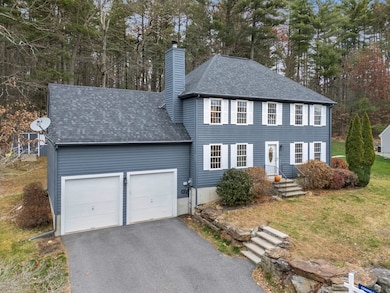 23 Calvin St, Ayer, MA 01432 - photo 2